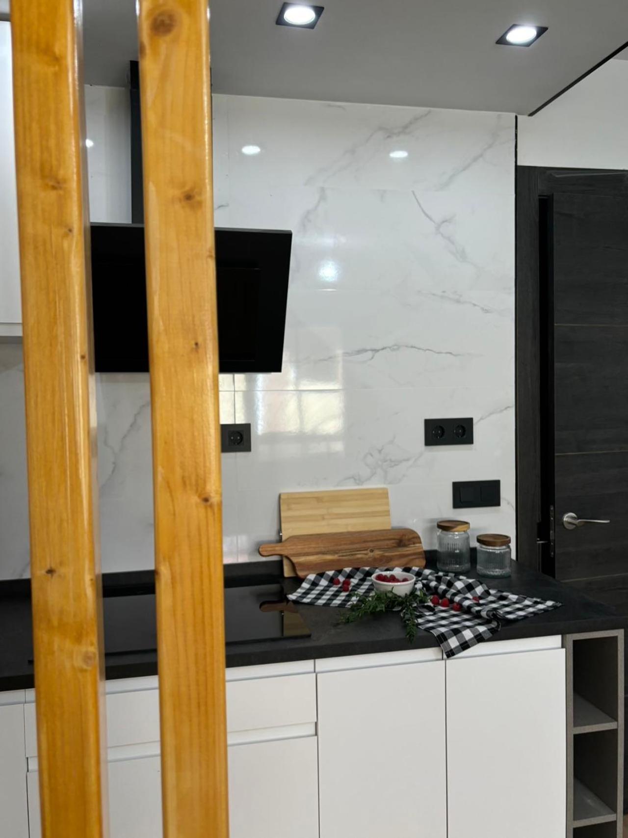 Victrix Homes Leon Luaran gambar
