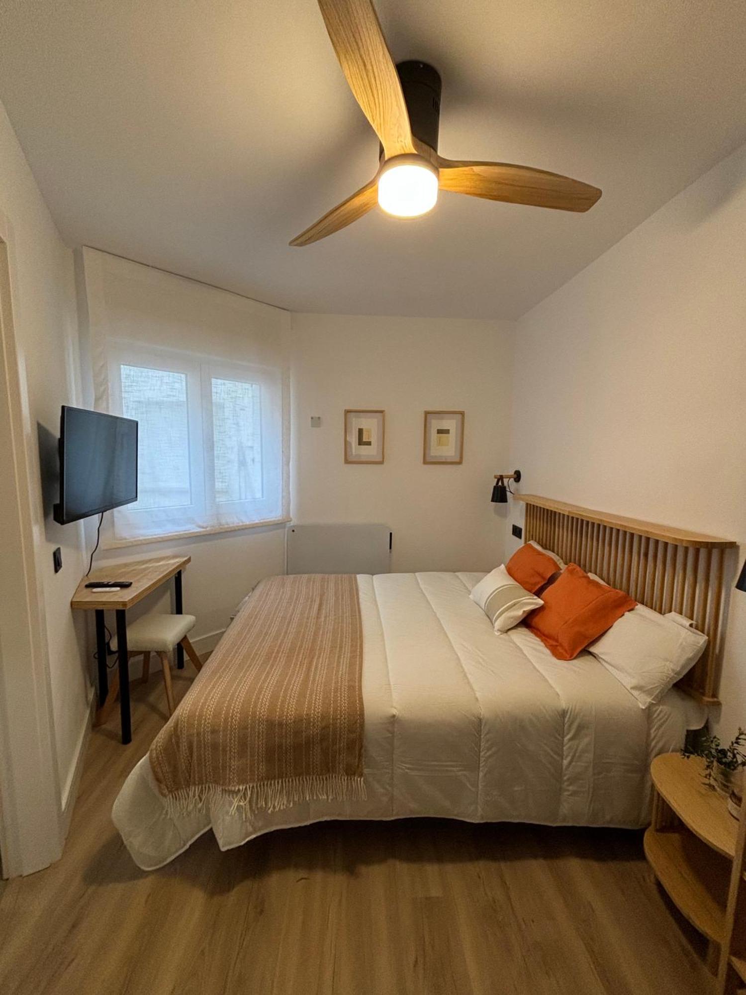 Victrix Homes Leon Luaran gambar