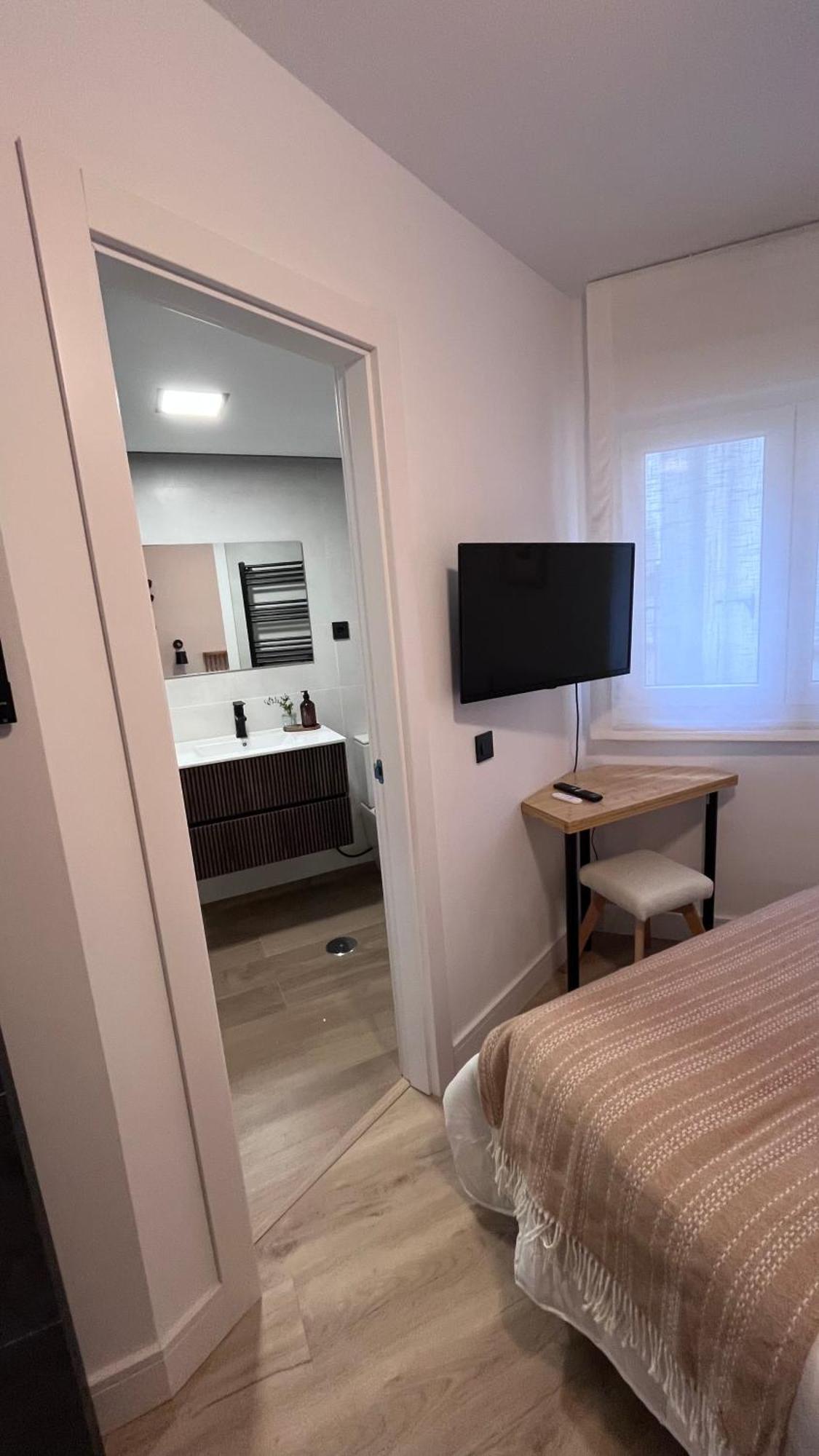 Victrix Homes Leon Luaran gambar